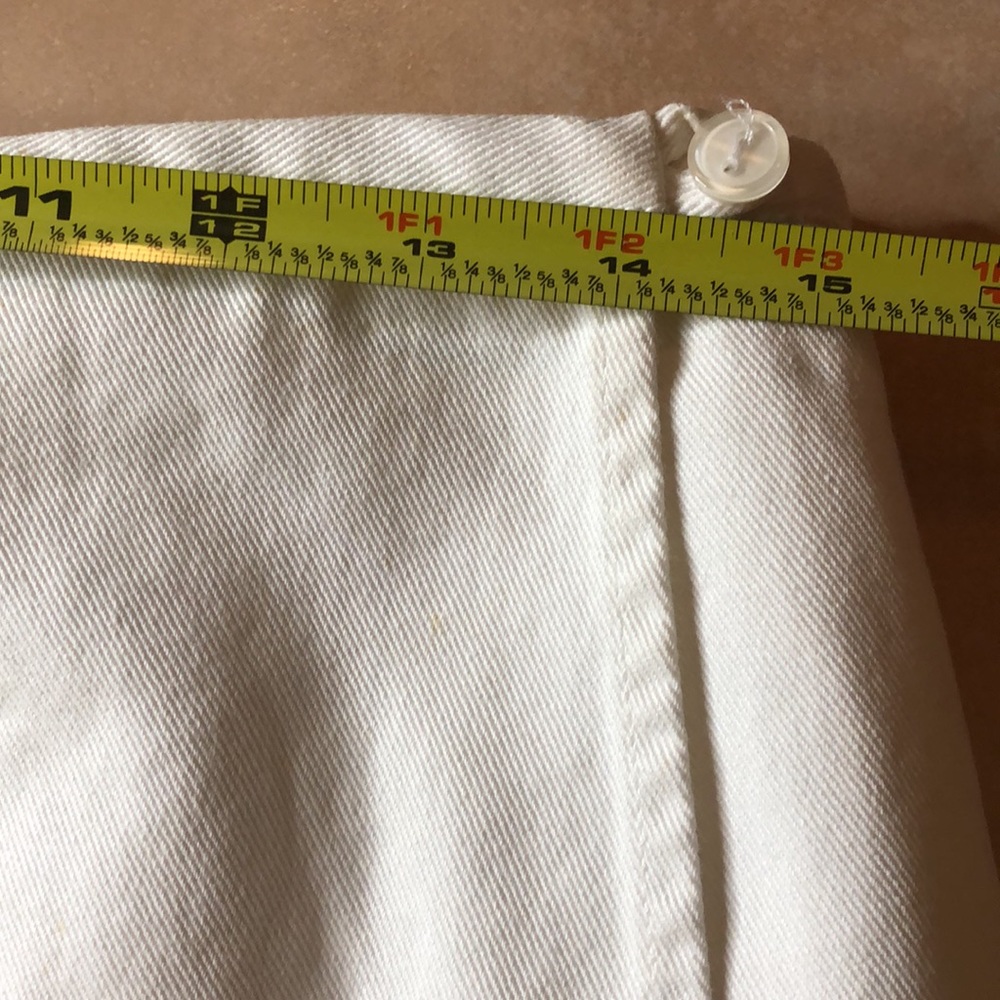 HOST PICK i.e. White Skort Skirt - Picture 10 of 11
